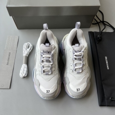 Balenciaga Sneakers